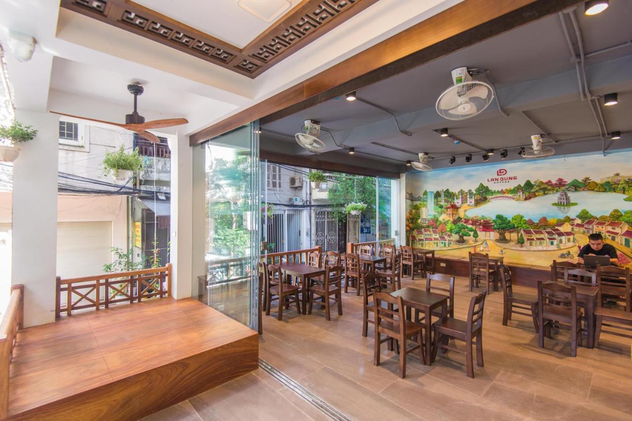 22Housing Hotel & Apartment 81 Linh Lang 河内 外观 照片